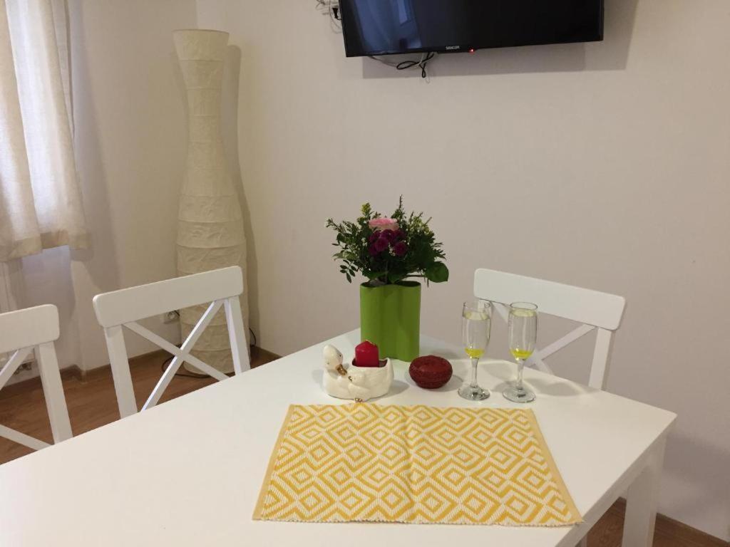 Best Apartments Teplice Bagian luar foto