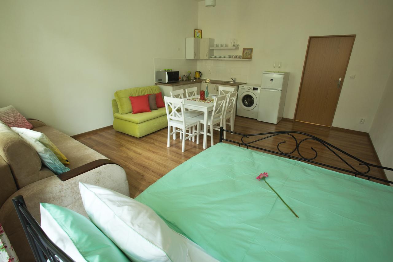 Best Apartments Teplice Bagian luar foto